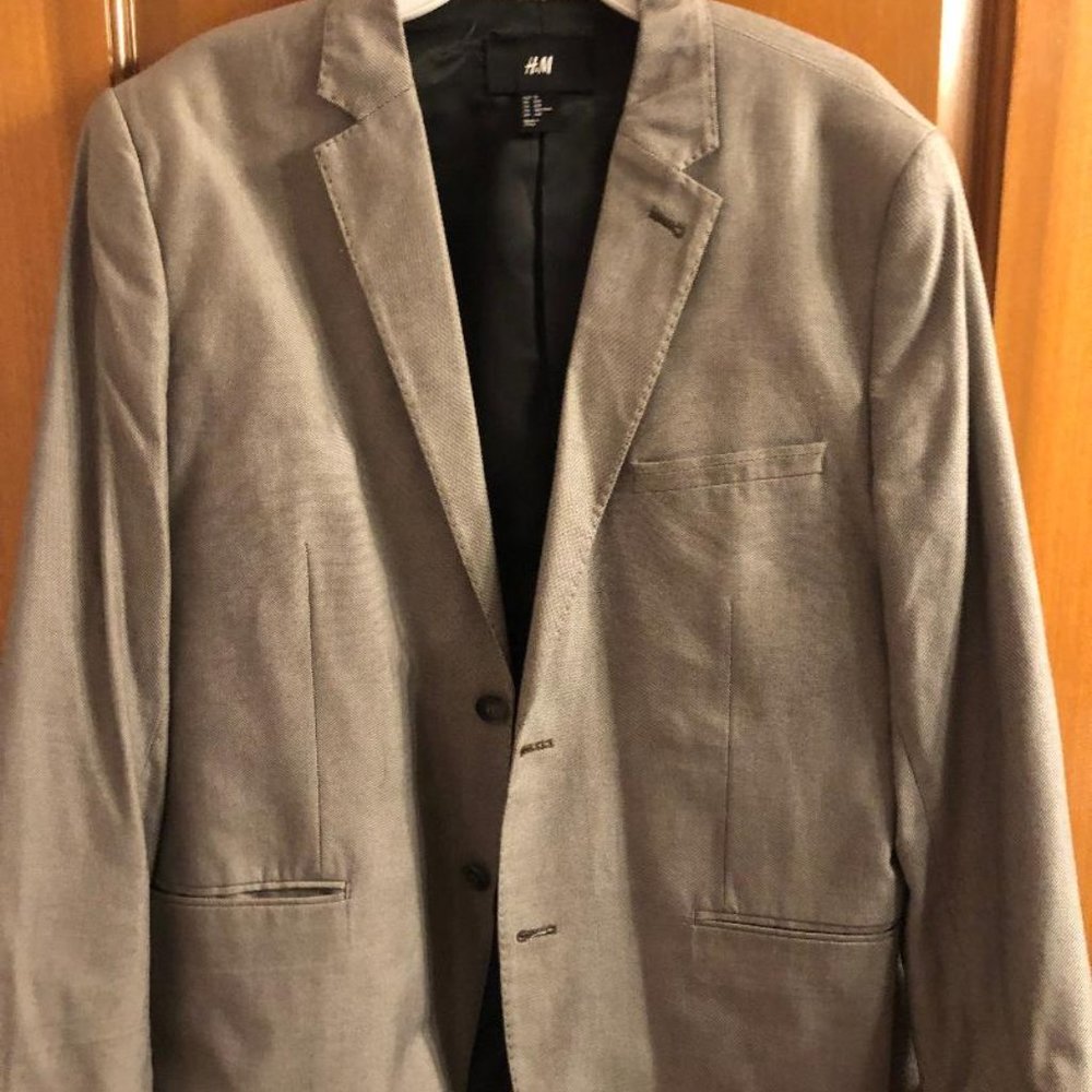 H&M MENS BLAZER. SIZE 42R. BROWN WEAVE.